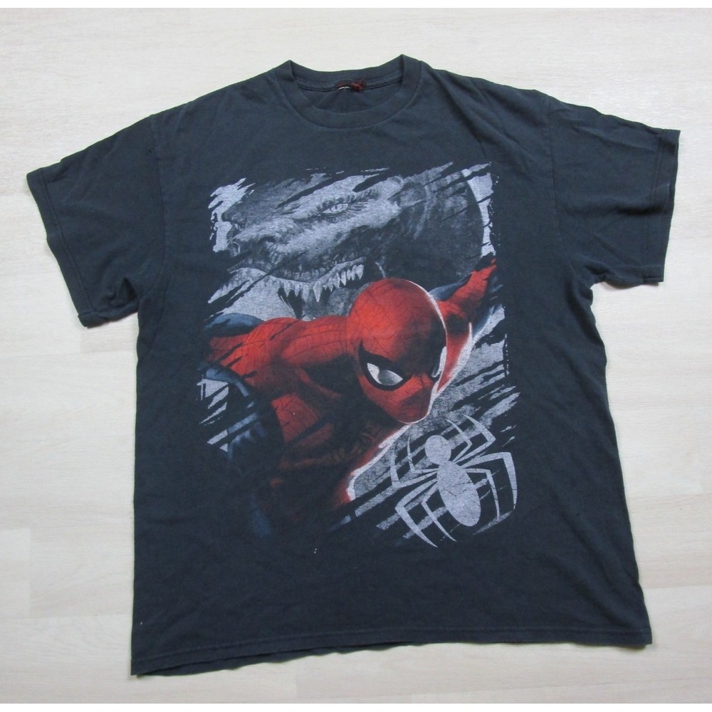 Vintage Spiderman T Shirt (L) Y2K Superhero Marvel Comics Universe Faded Worn